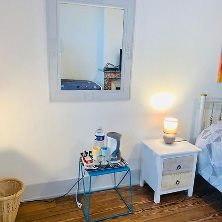 Vaste Chambre Familiale Bourg-en-Bresse Luaran gambar